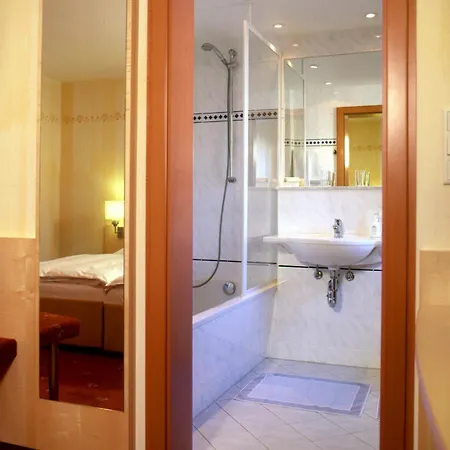 Отель Karl Оффенбах