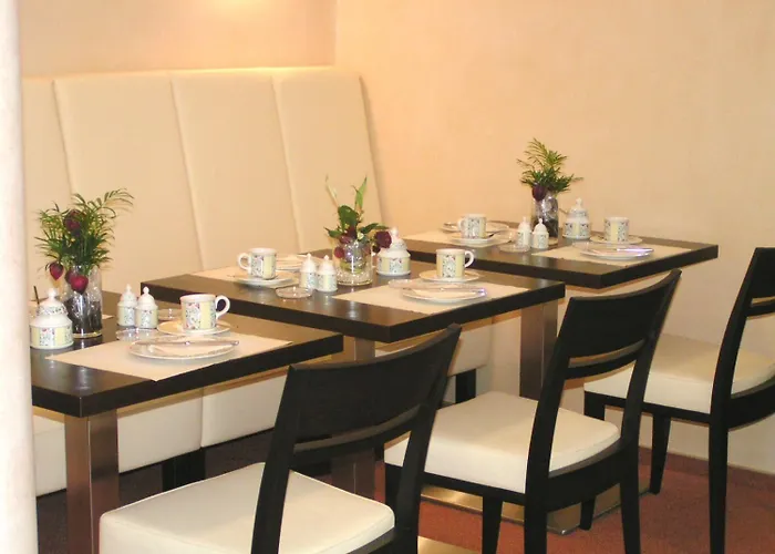 Karl 3* Offenbach am Main